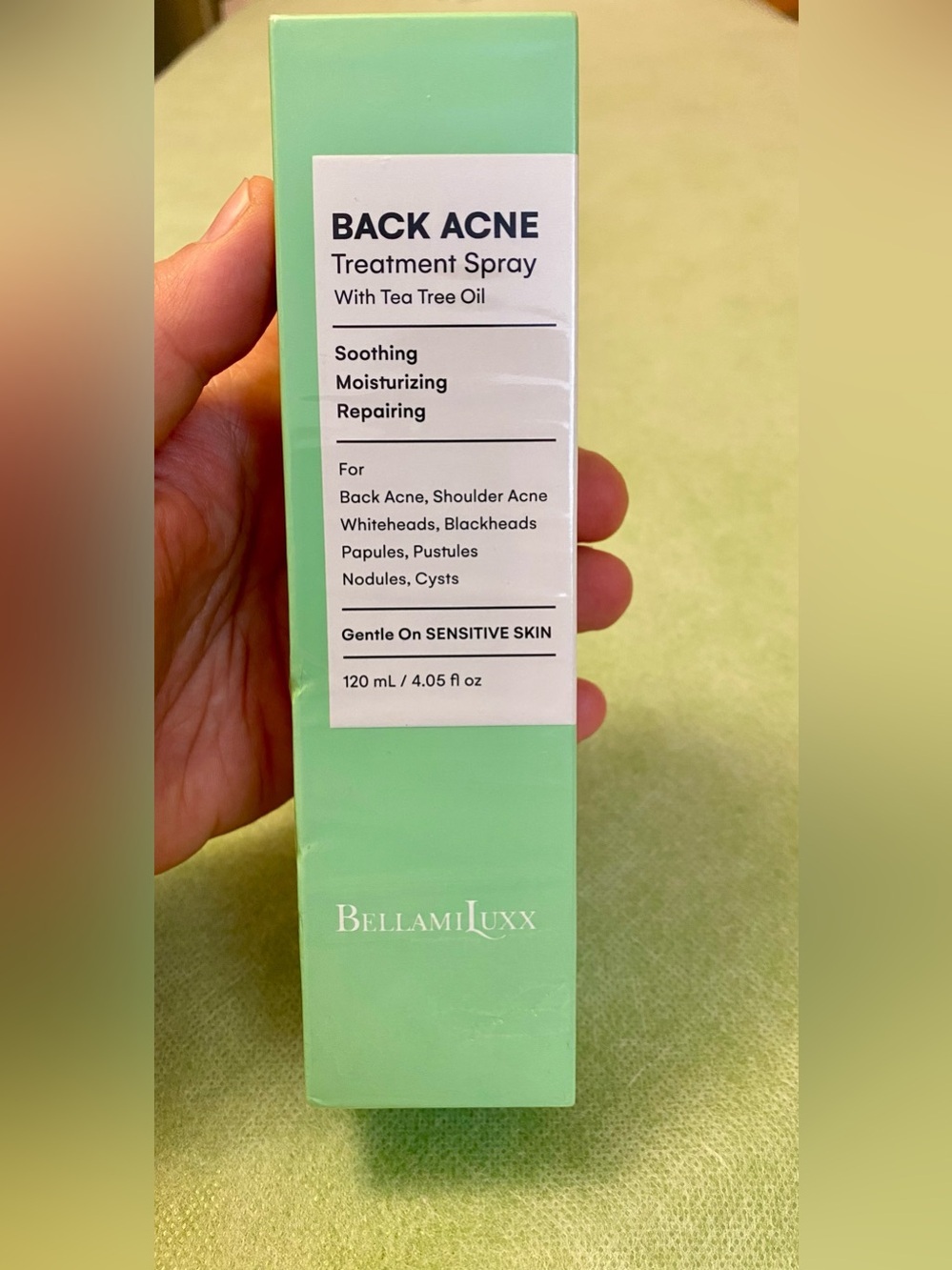 Pearl Mint Green Back Acne Treatment Spray with Tea Tree Oil